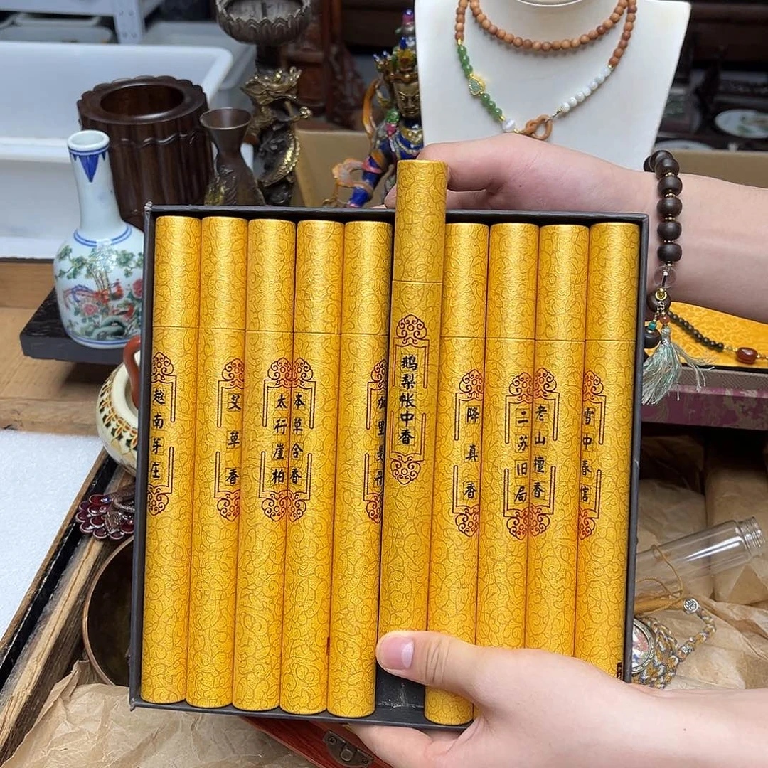 大叶紫檀（黑酸枝木类）