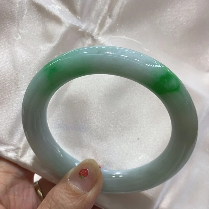 翡翠未镶嵌手镯天然翡翠