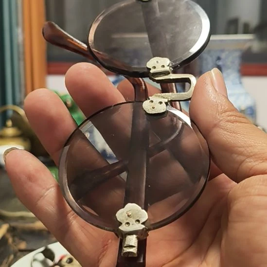 无***德一个天然水晶老眼镜