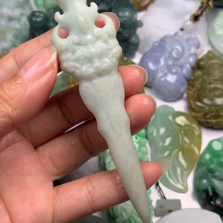 定制翡翠未镶嵌翡翠