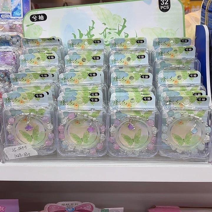 32个装3.4一个手链送展架