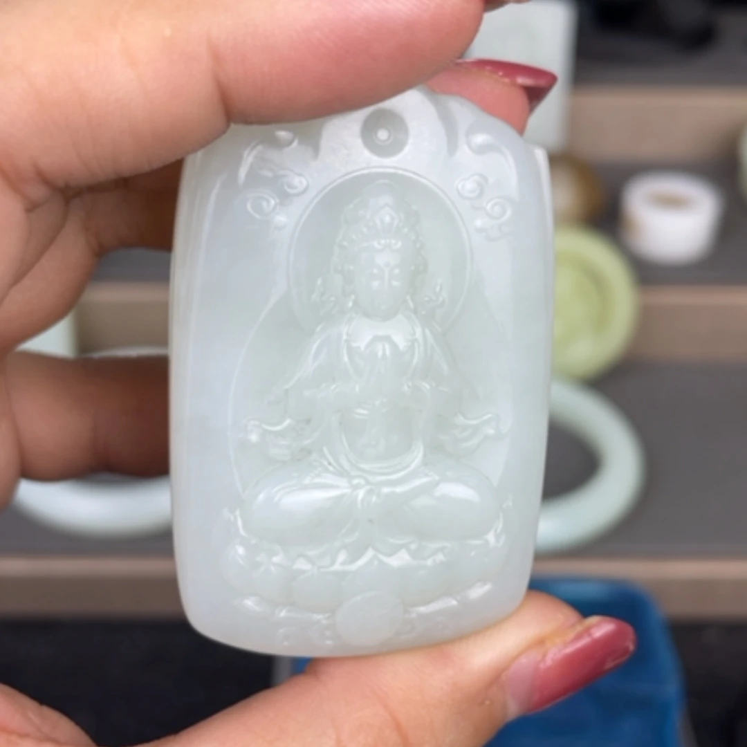 【闪购商品】颈饰未镶嵌和田玉