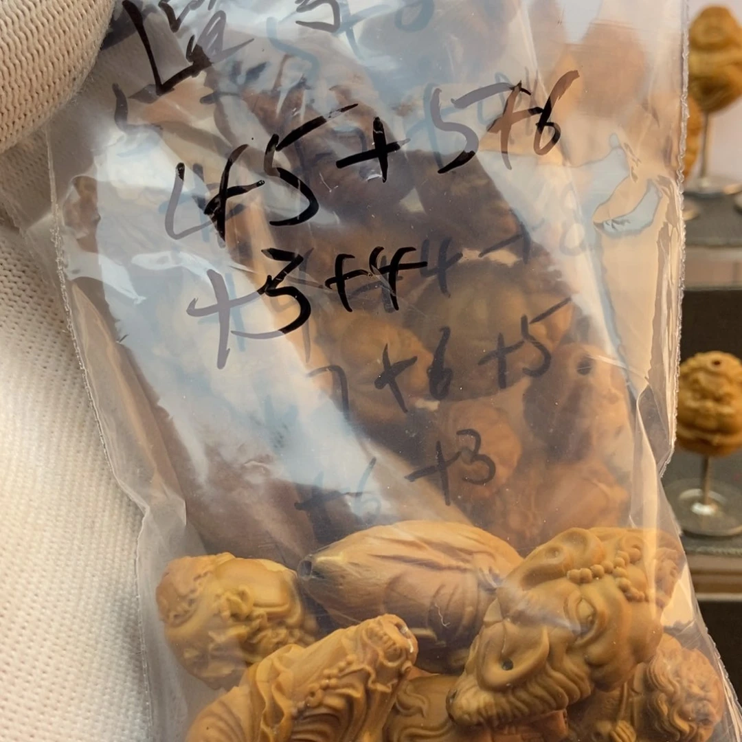 【闪购商品】橄榄核手串/手链遛***蚁橄榄核遛弯