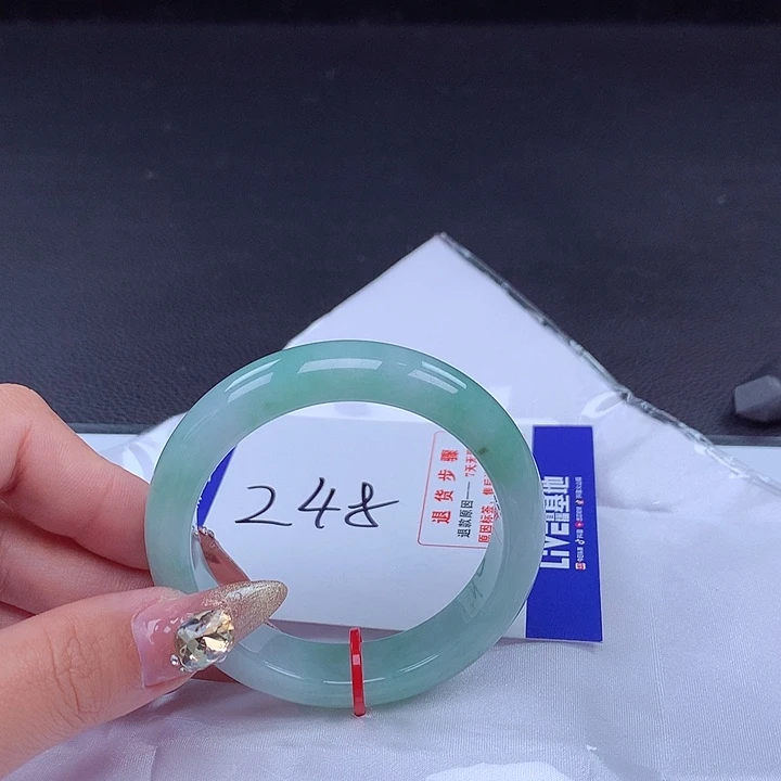 翡翠手镯未镶嵌手镯817017