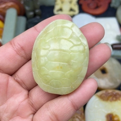 蛇纹石玉颈饰未镶嵌58