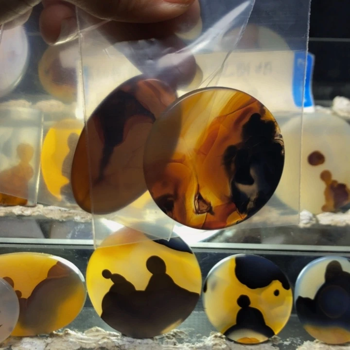 合金玛瑙/玉髓珠宝奇石探**道29有瑕