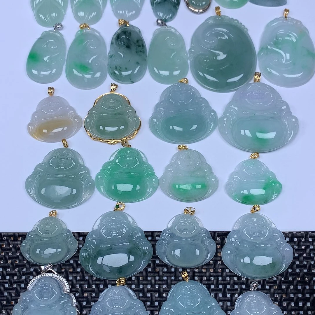 翡翠未镶嵌颈饰我