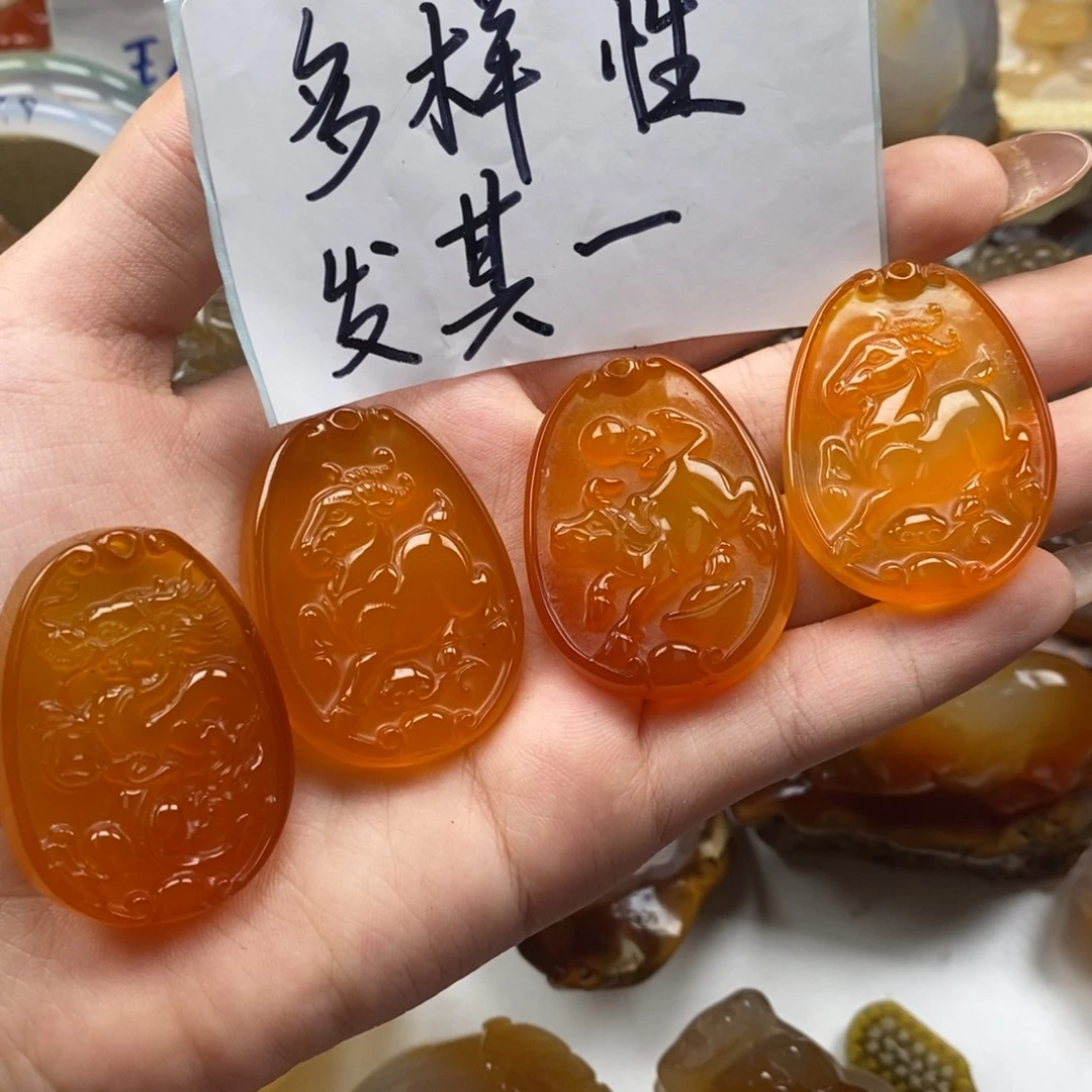 玛瑙/玉髓未镶嵌颈饰