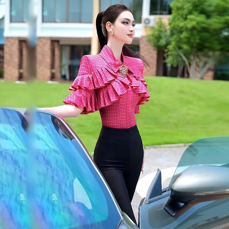 夏季设计感小众宫廷风格纹衬衫2025新款女人味荷叶边飞袖上衣