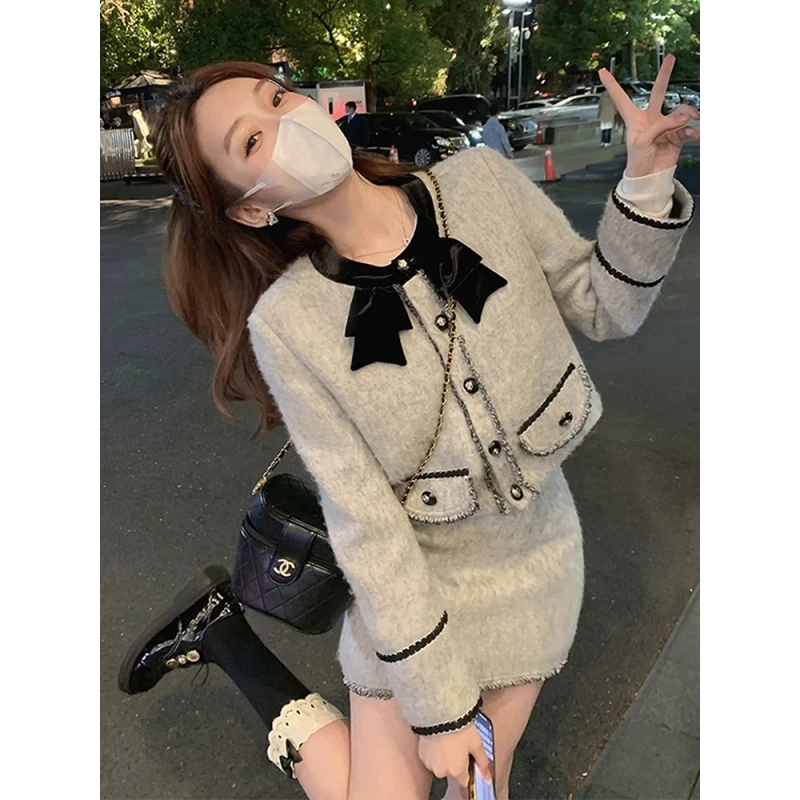 今年流行秋冬装富家千金小香风套装女盐系穿搭上衣半身小香风套装