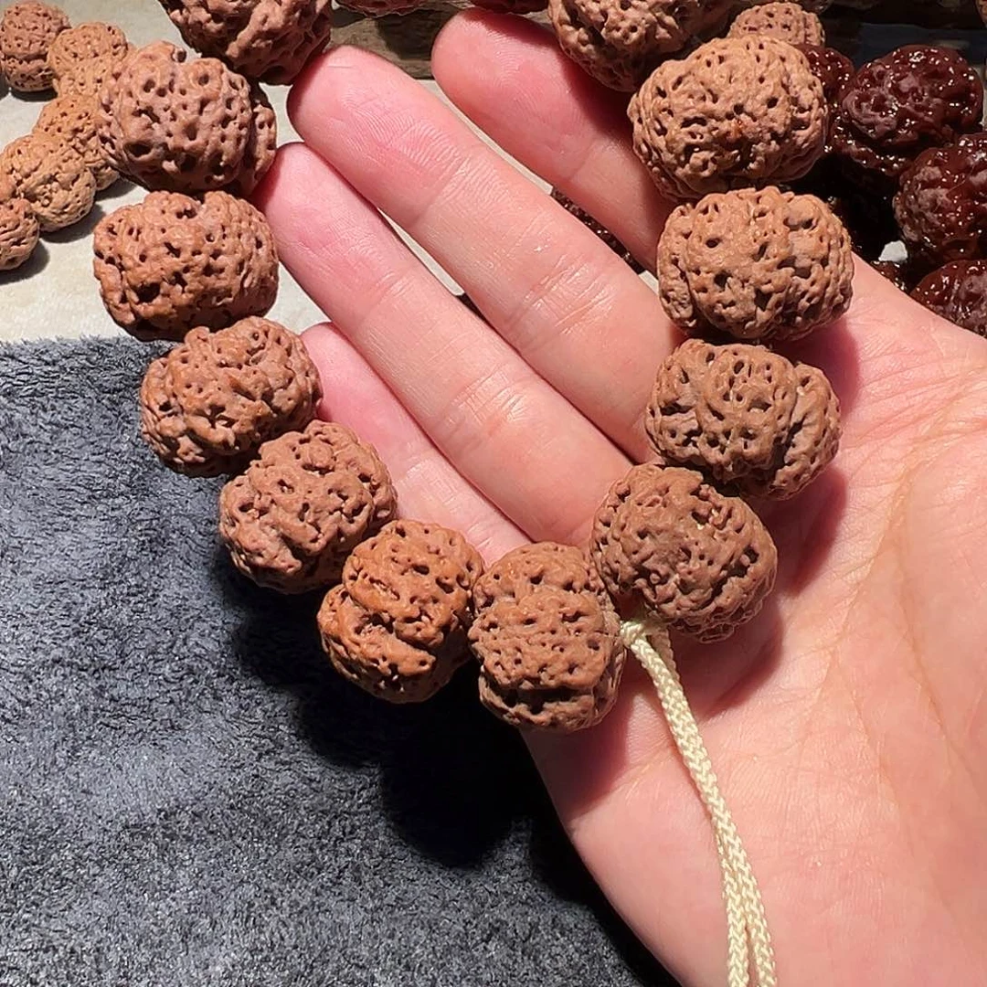 金刚菩提手串平头蜂王22尺寸左右福利