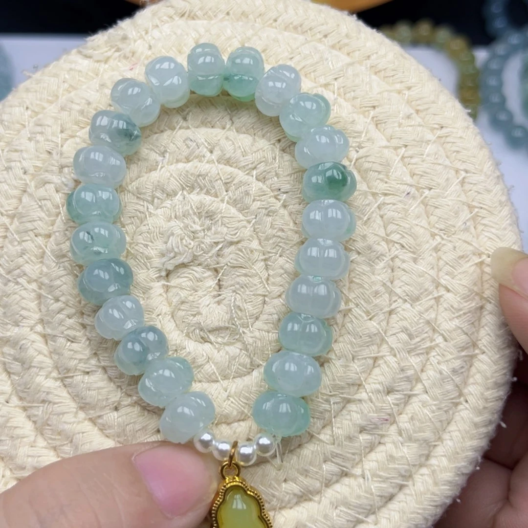 宝***熠翡翠未镶嵌手链翡翠