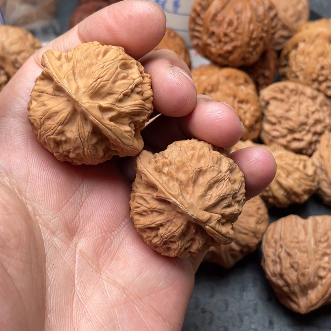 文玩核桃把件吉****6宫灯