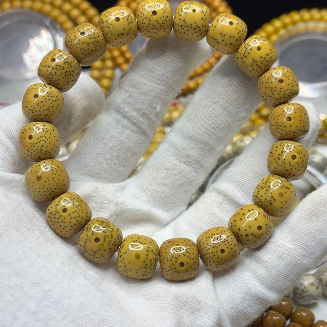 星月菩提吊坠12.5x11.5侧留白