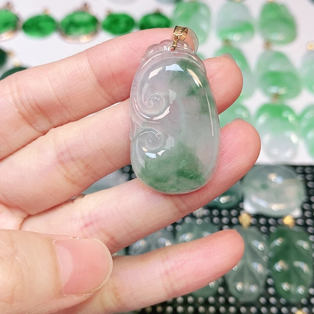翡翠吊坠(不含链)18K金镶嵌
