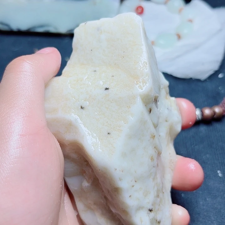 和田玉未镶嵌珠宝奇石