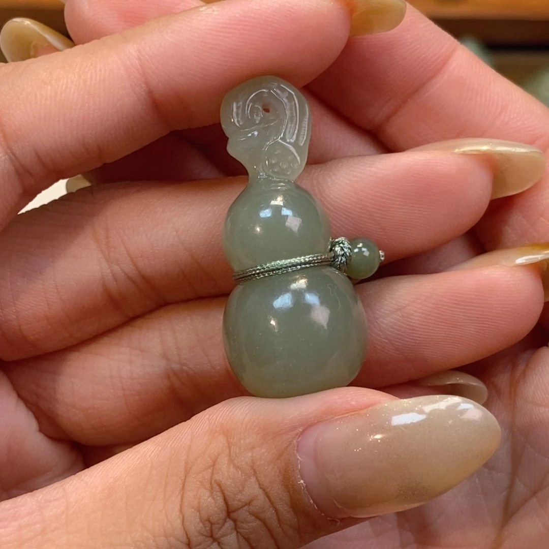 吊坠(不含链)未镶嵌和田玉百*果