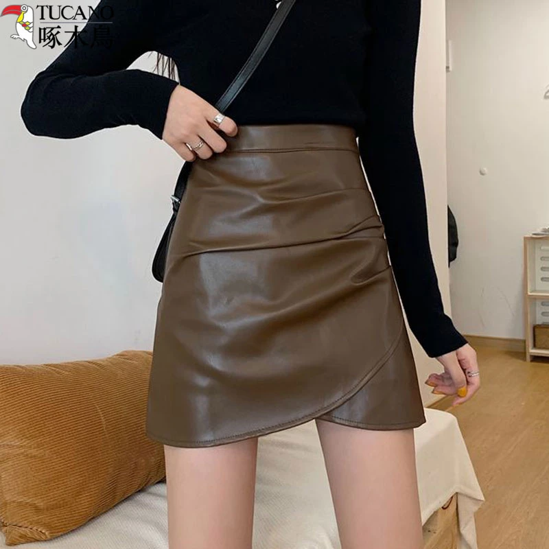 啄木鸟新款PU皮裙女款高腰显瘦a字短裙2025爆款冬季裙子半身裙