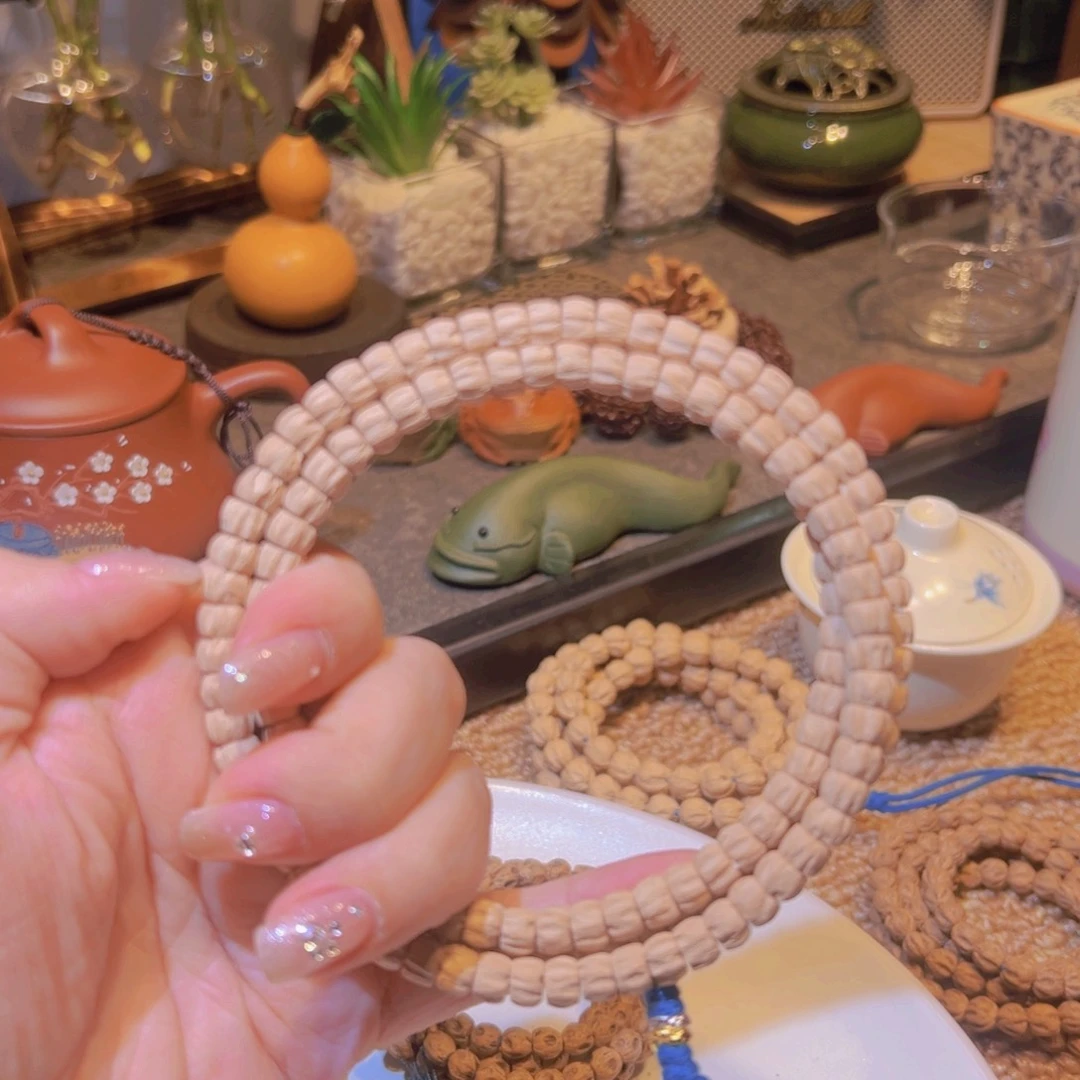 爱***）柏香籽/百香籽吊坠