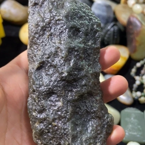 八***寶和田玉（糖玉）未镶嵌车挂