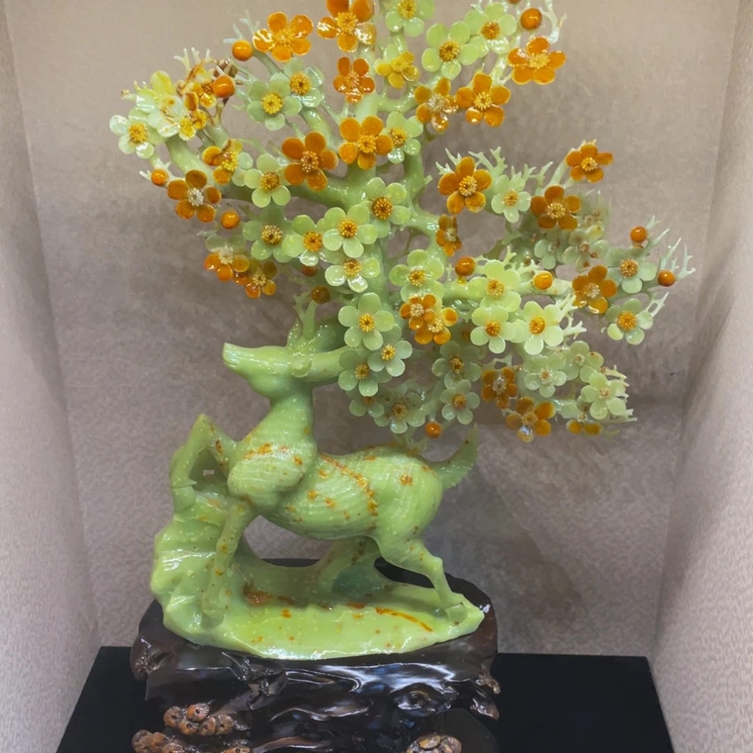 蛇纹石玉未镶嵌摆件