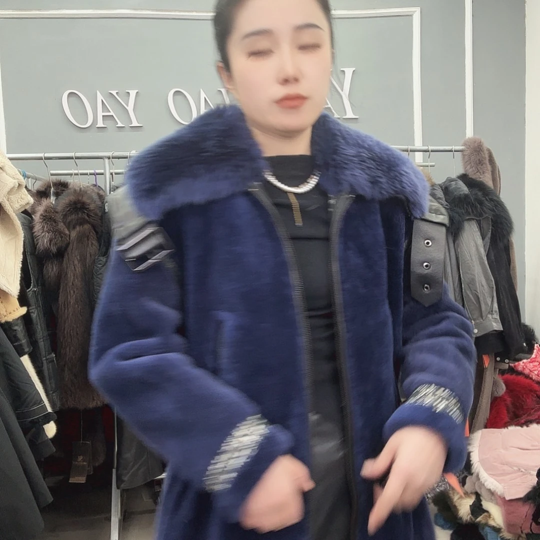 姚小妖家高端皮草