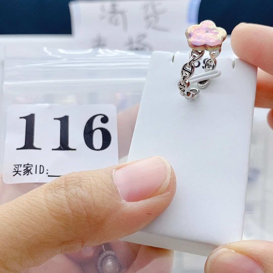 淡水珍珠颈饰钛钢