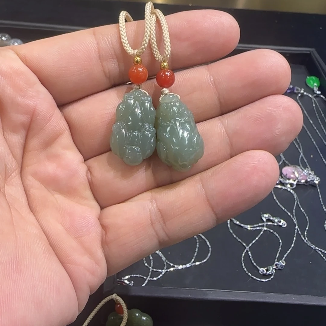 和田玉（糖玉）未镶嵌颈饰和田玉貔貅