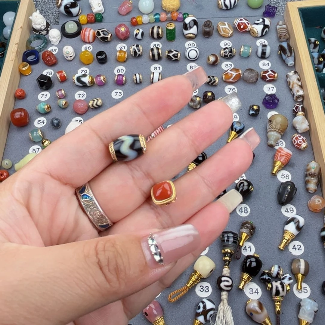 玛瑙/玉髓饰品未镶嵌大*儿