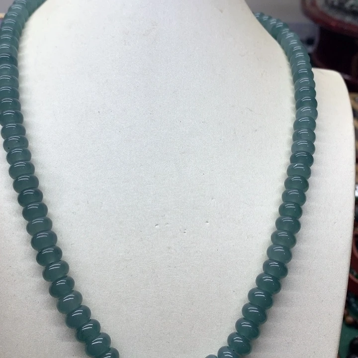 颈饰未镶嵌翡翠吊坠