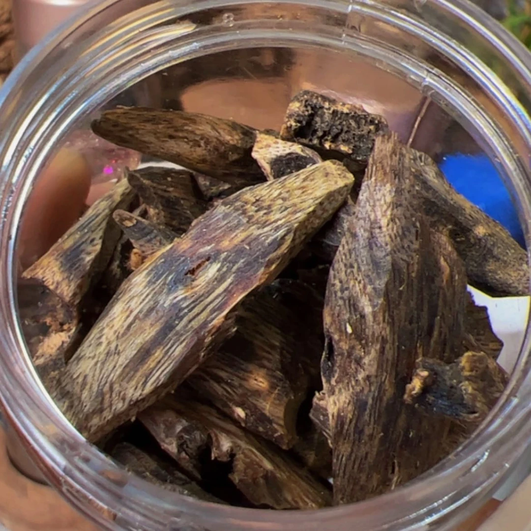 【闪购商品】沉香手把件奇楠张勺子老块料30克