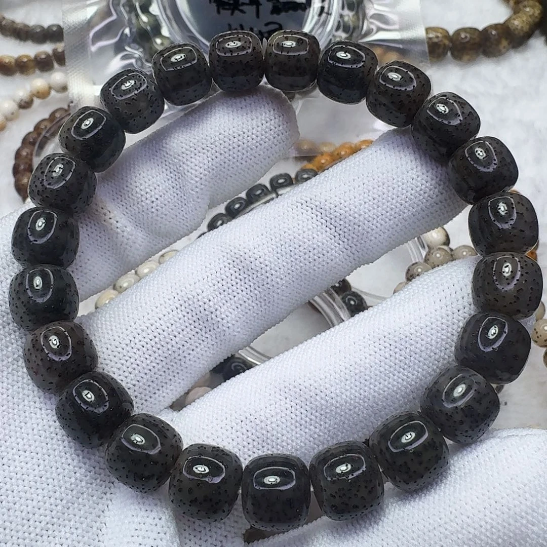 吊坠星月菩提10黑冰