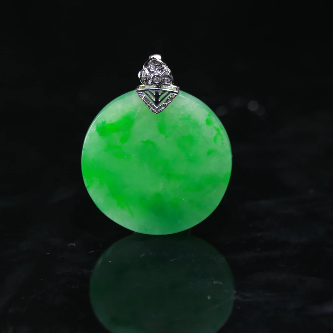 24天然缅甸翡翠A货18k绿无事牌/400029/上海嘉禾拍卖