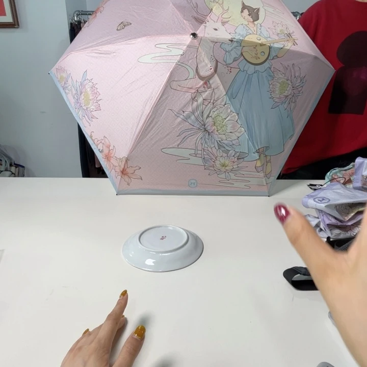 瓷片粉色。。。。。。。。。。。。。。。。。