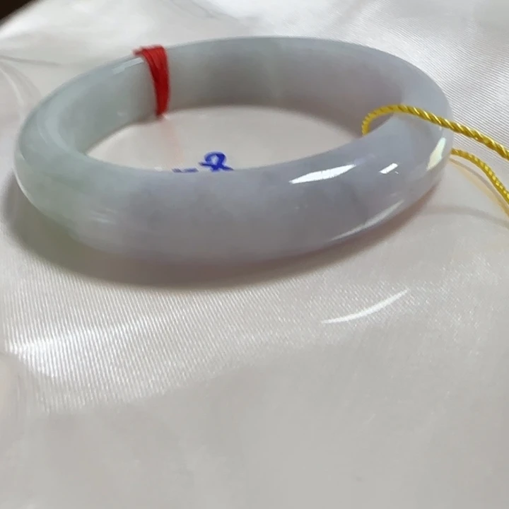 四****翡翠未镶嵌手镯翡翠