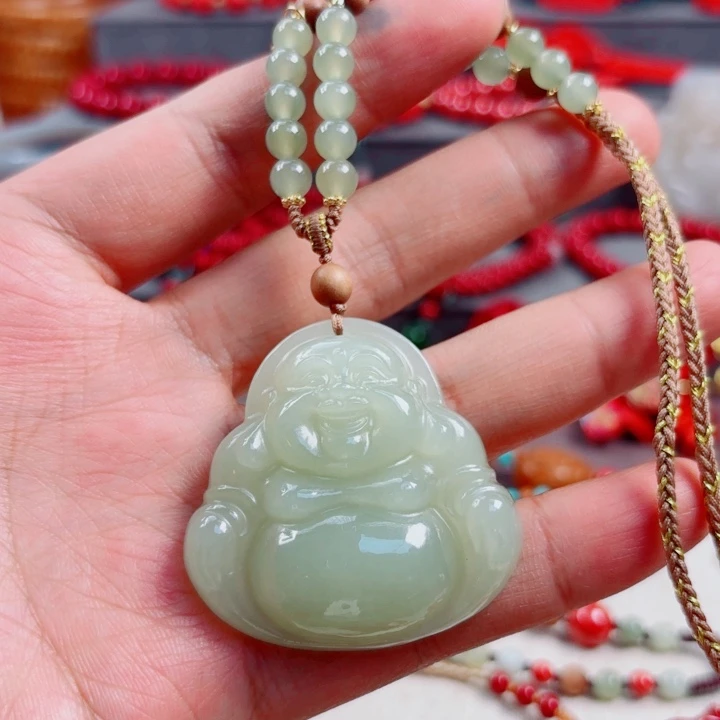 和田玉（糖玉）颈饰未镶嵌