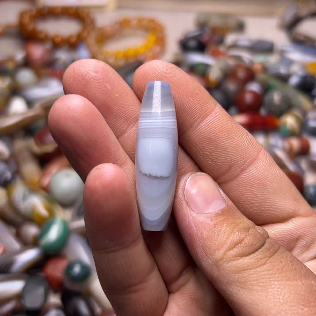 玛瑙/玉髓颈饰合金