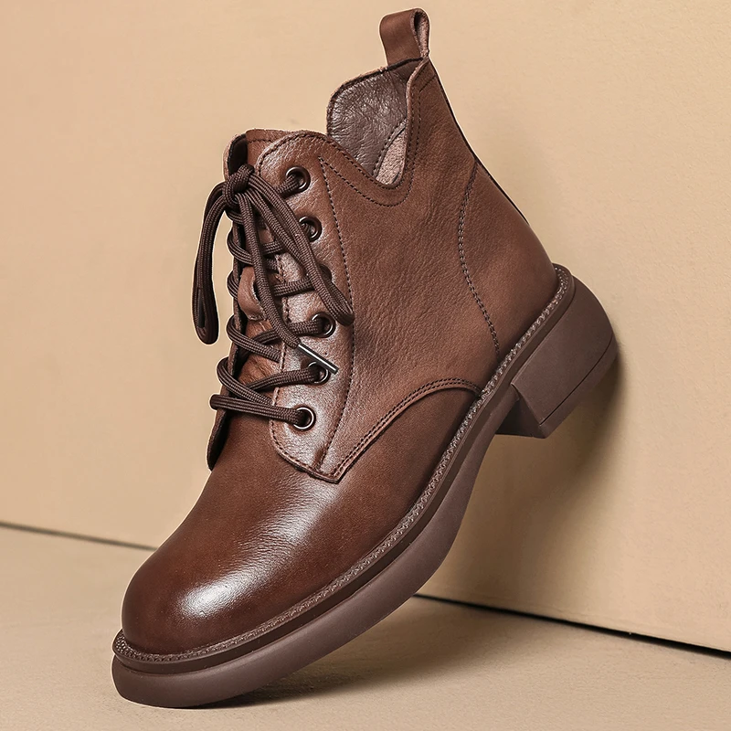 镇店之宝~[男女同款]头层牛皮马丁靴情侣款秋冬款复古英伦风短靴