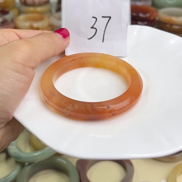 石英质玉微瑕54.7未镶嵌