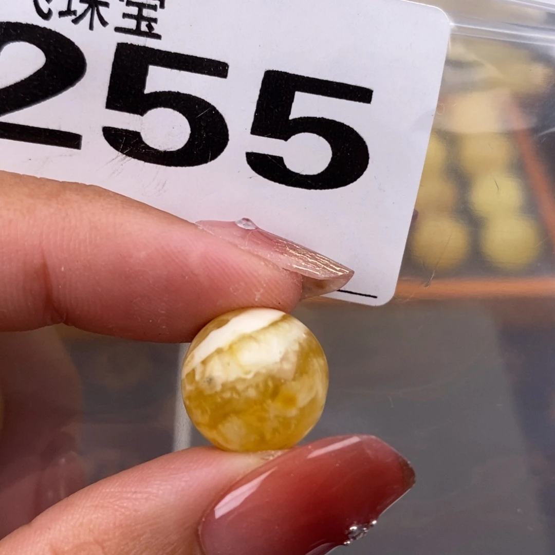 琥珀未镶嵌珠宝奇石14