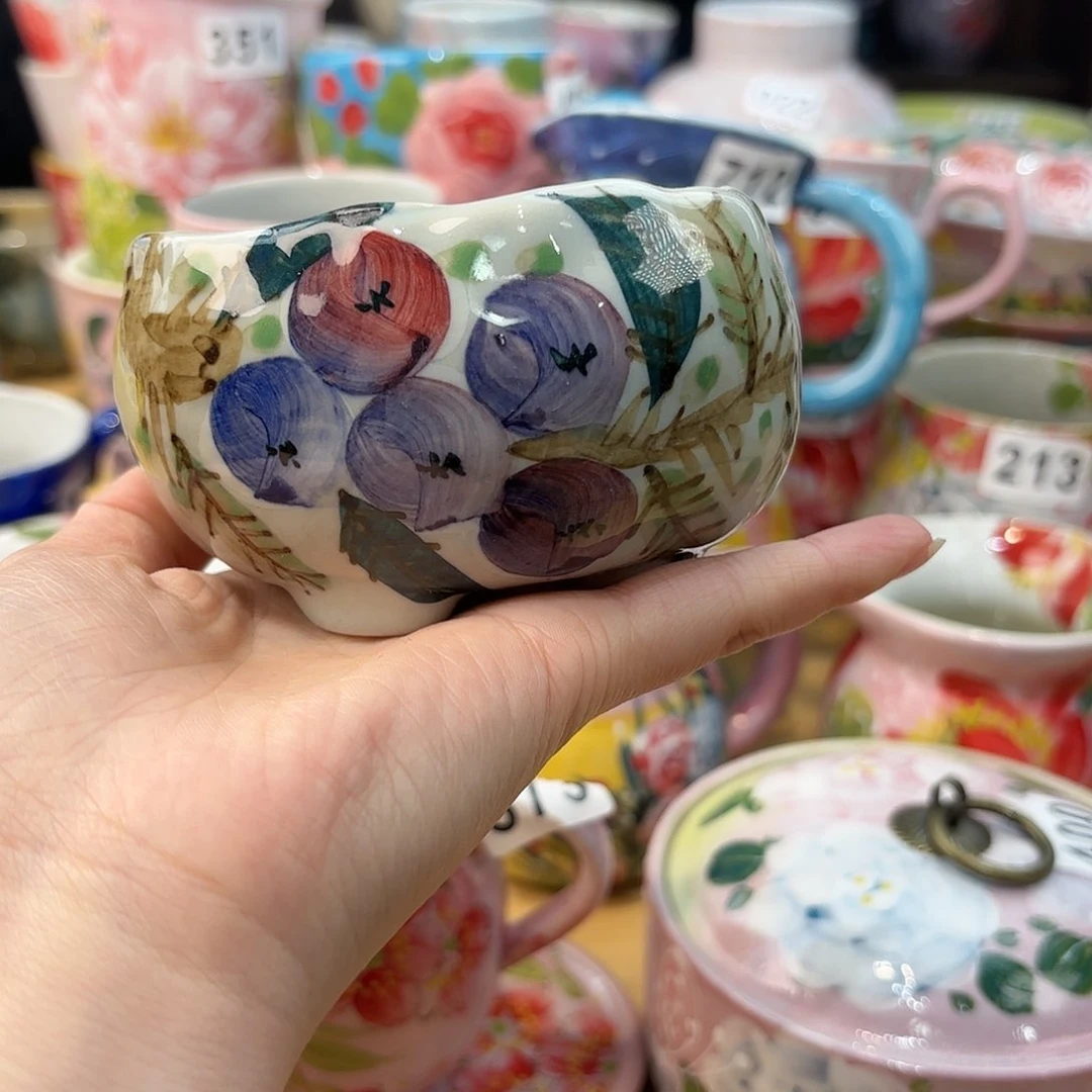 瓷片兔兔盖茨。兔兔