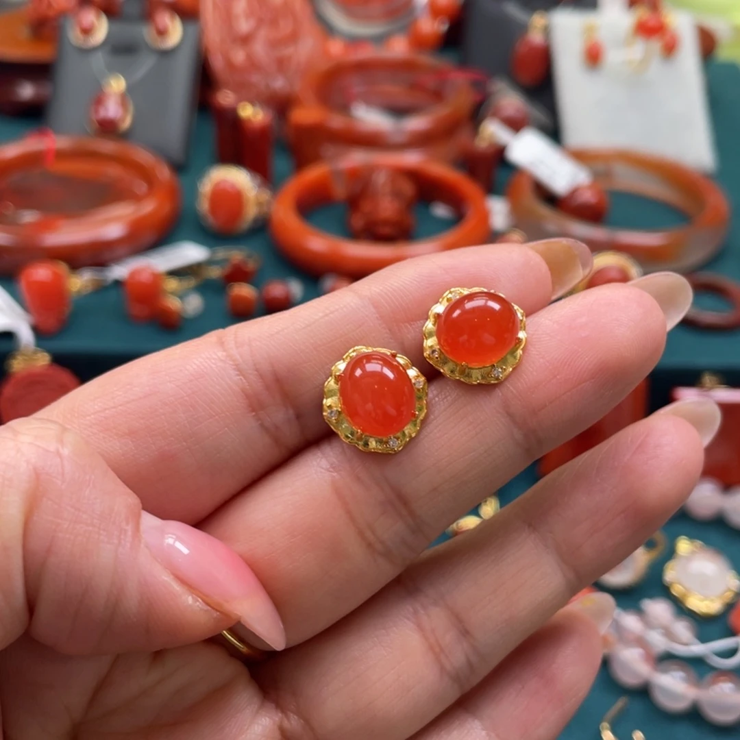 南红玛瑙银S925镶嵌保山南红冰红蛋面耳钉