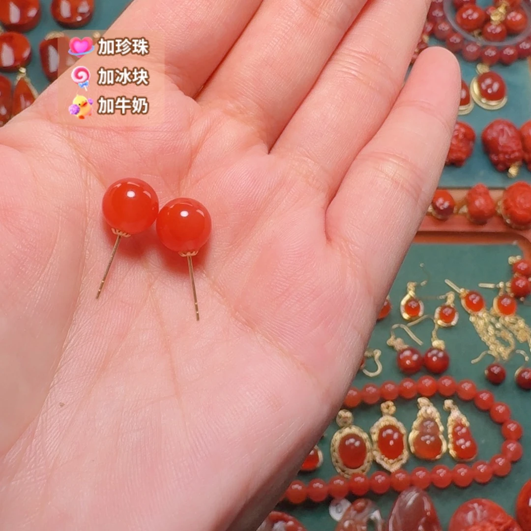 南红玛瑙18K金镶嵌耳饰