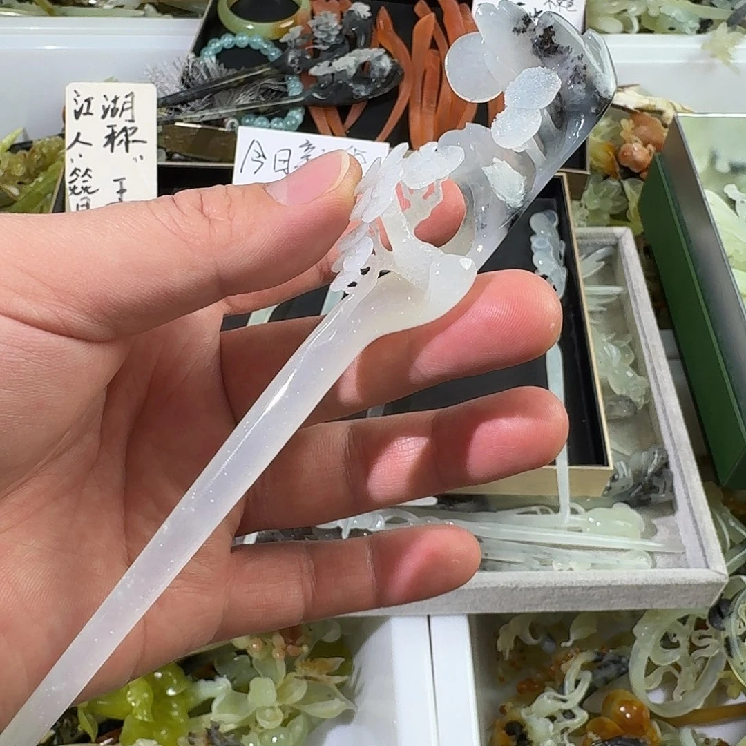 蛇纹石玉未镶嵌发饰