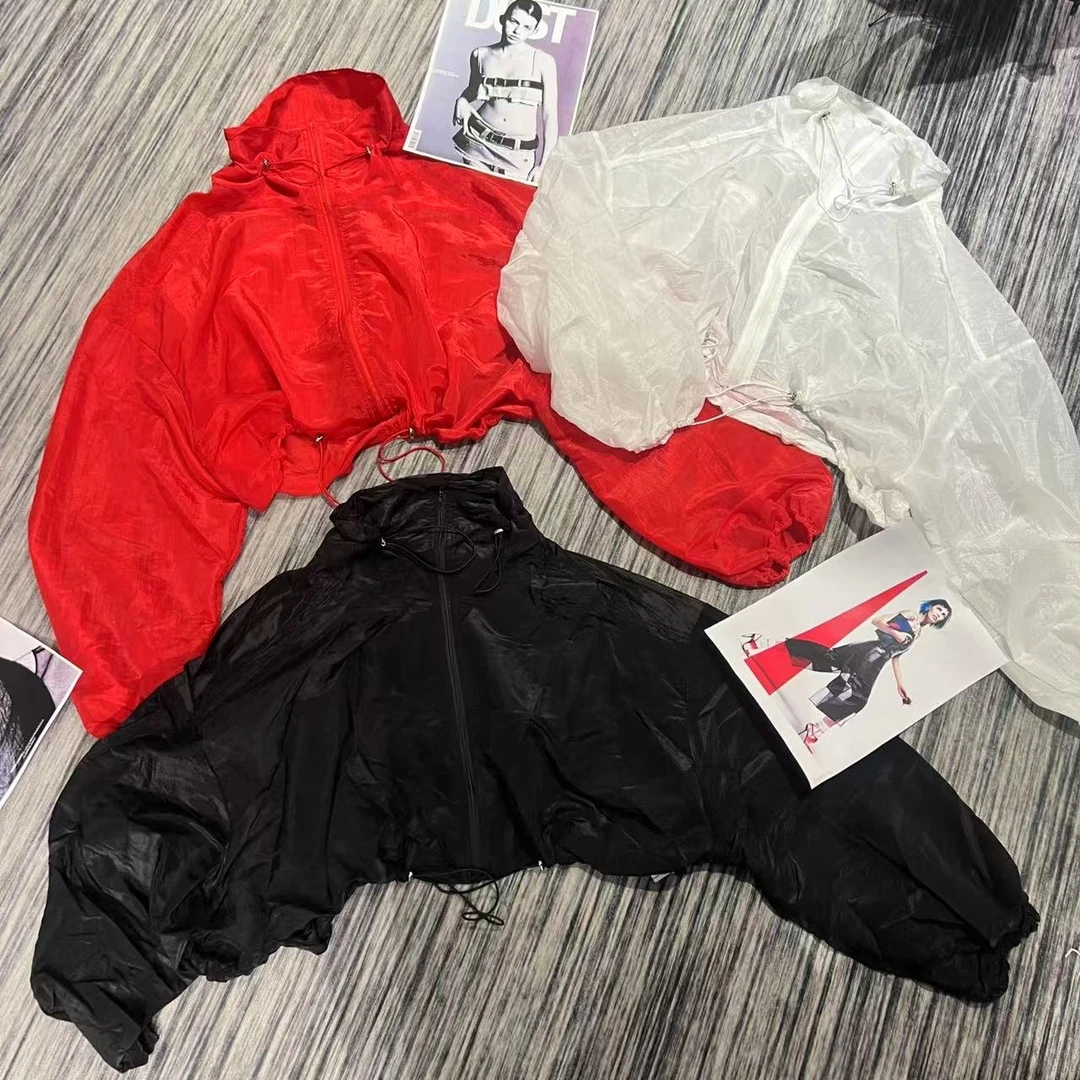 休闲百搭宽松短款开衫夏季黑色洋气爆款防晒外套上衣时尚连帽轻薄