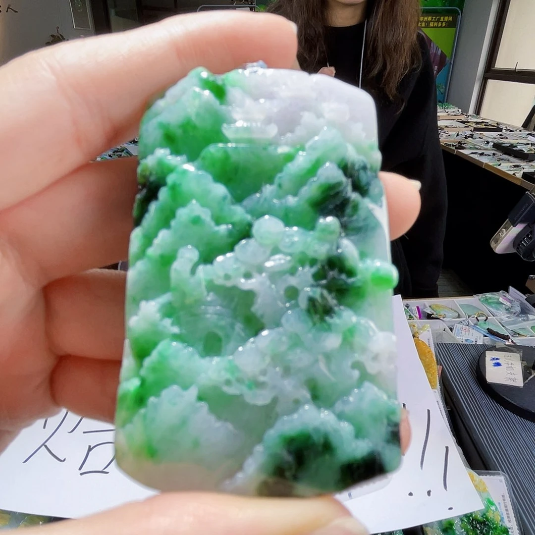 颈饰未镶嵌翡翠翡翠