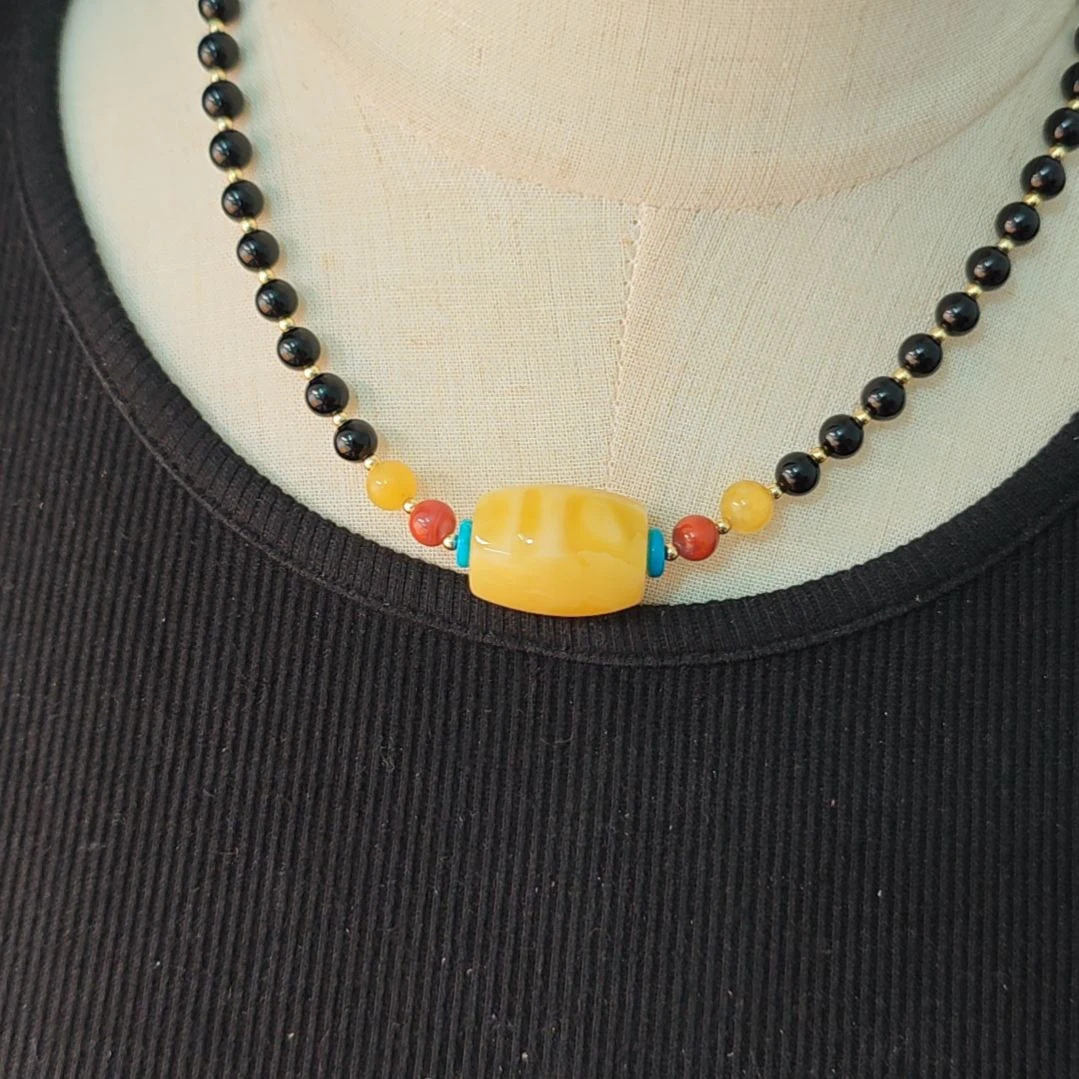 蜜蜡吊坠(赠链)未镶嵌