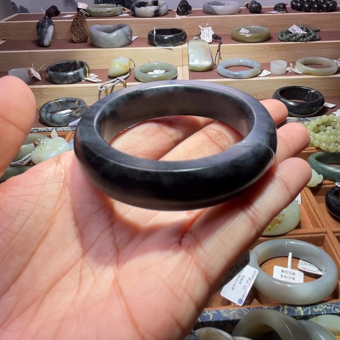 和田玉（子料）未镶嵌手镯