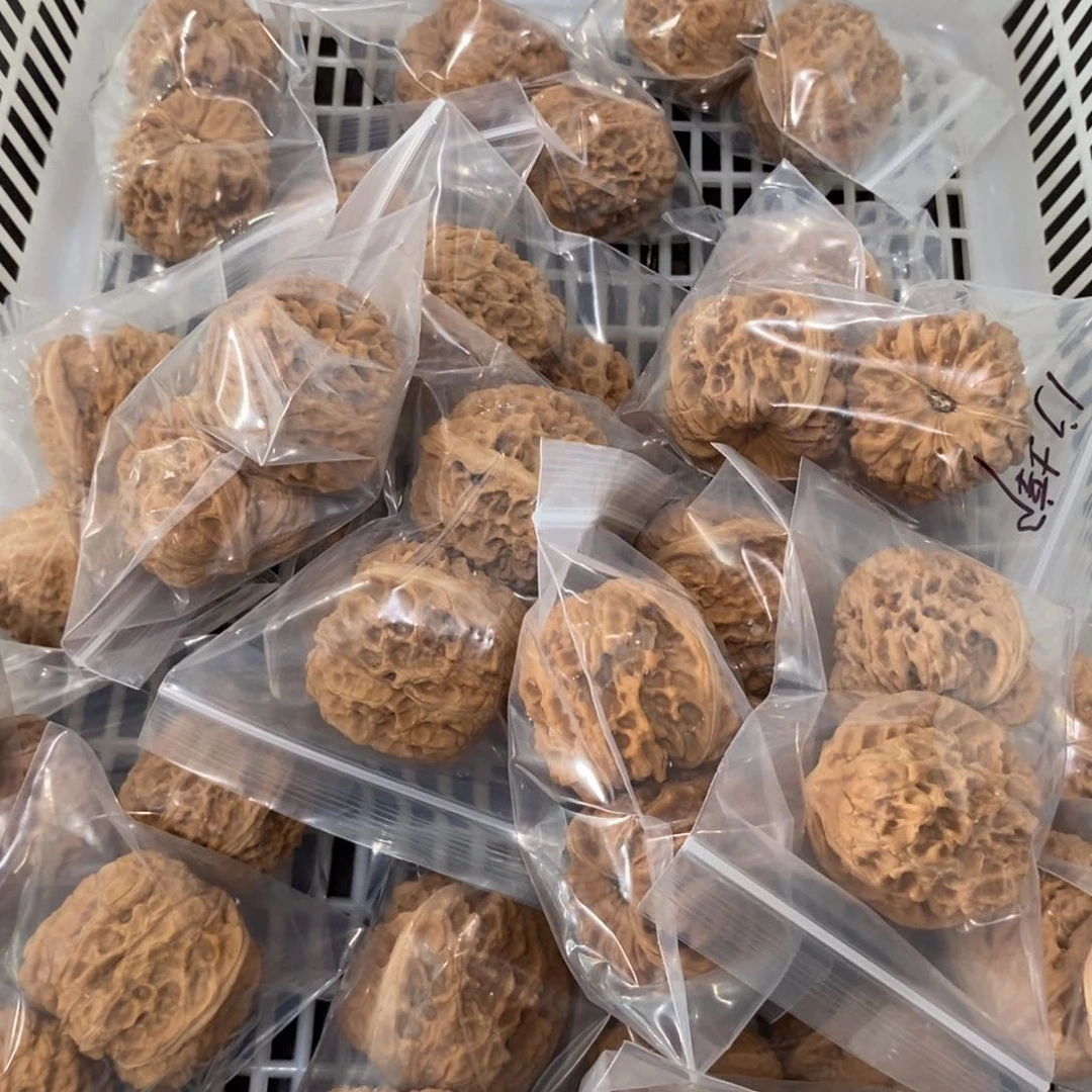 文玩核桃吊坠闷墩