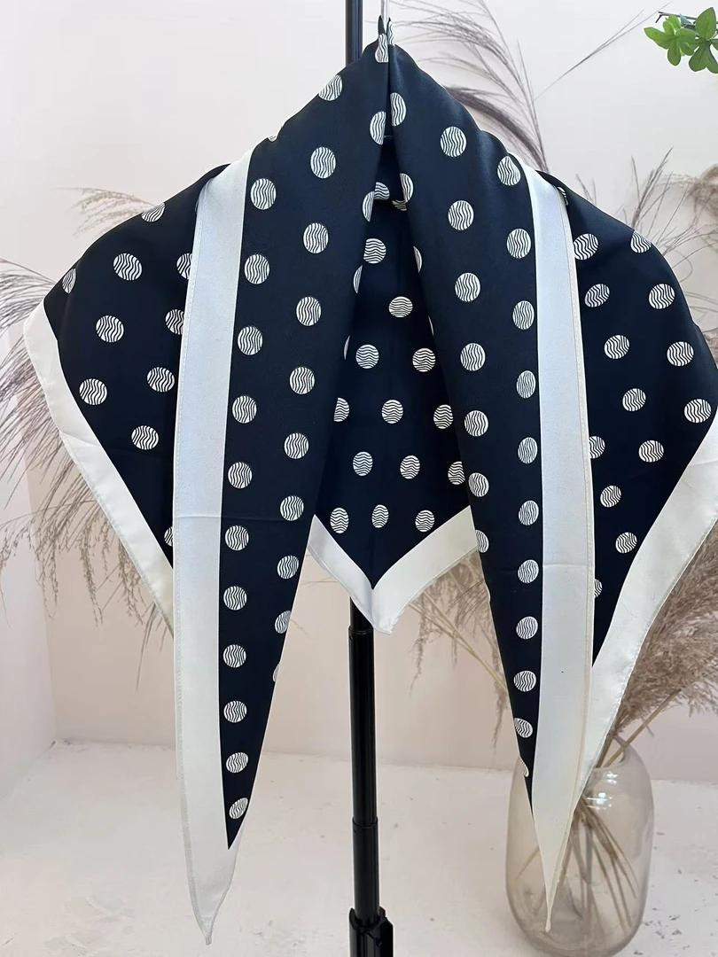 XY&【 诗梓雅】2025新款缎料丝巾修身百搭围巾领巾#A112